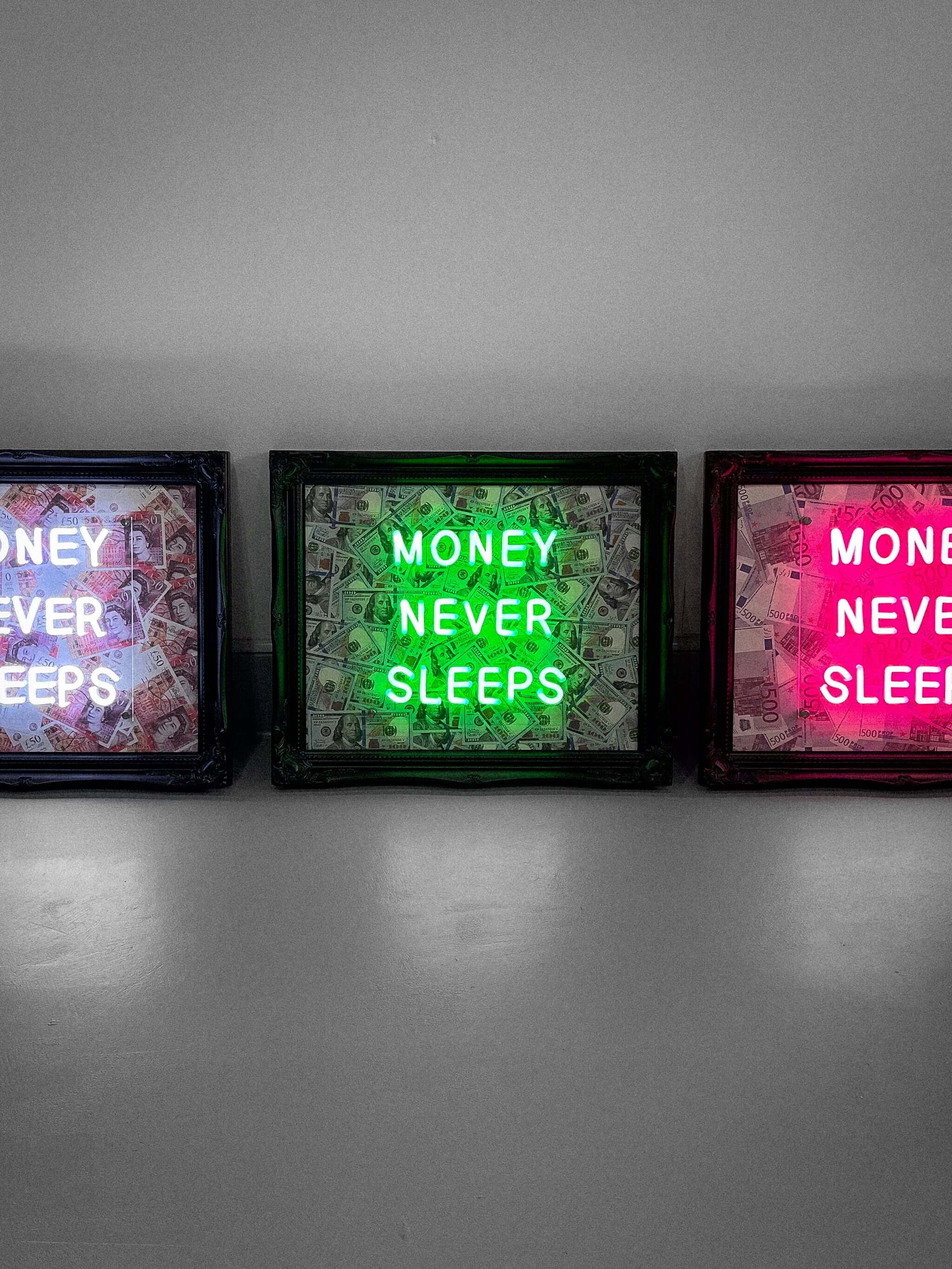 Money Never Sleeps V2 LED frame - GBP - Image 6